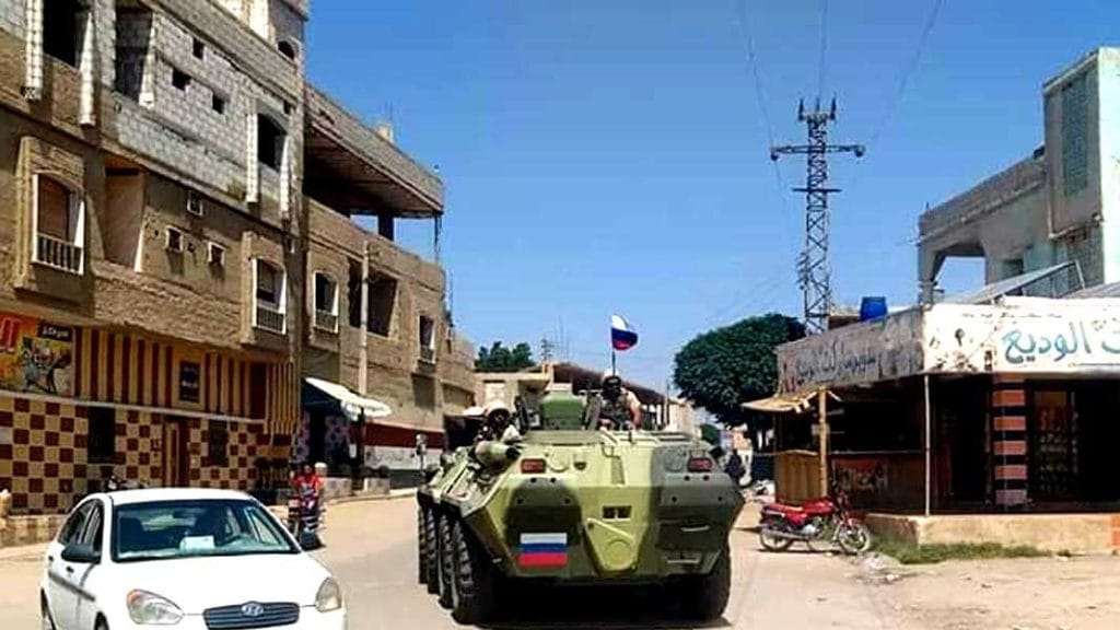 دورية-روسية-في-الغارية-الشرقية-في-محافظة-درعا