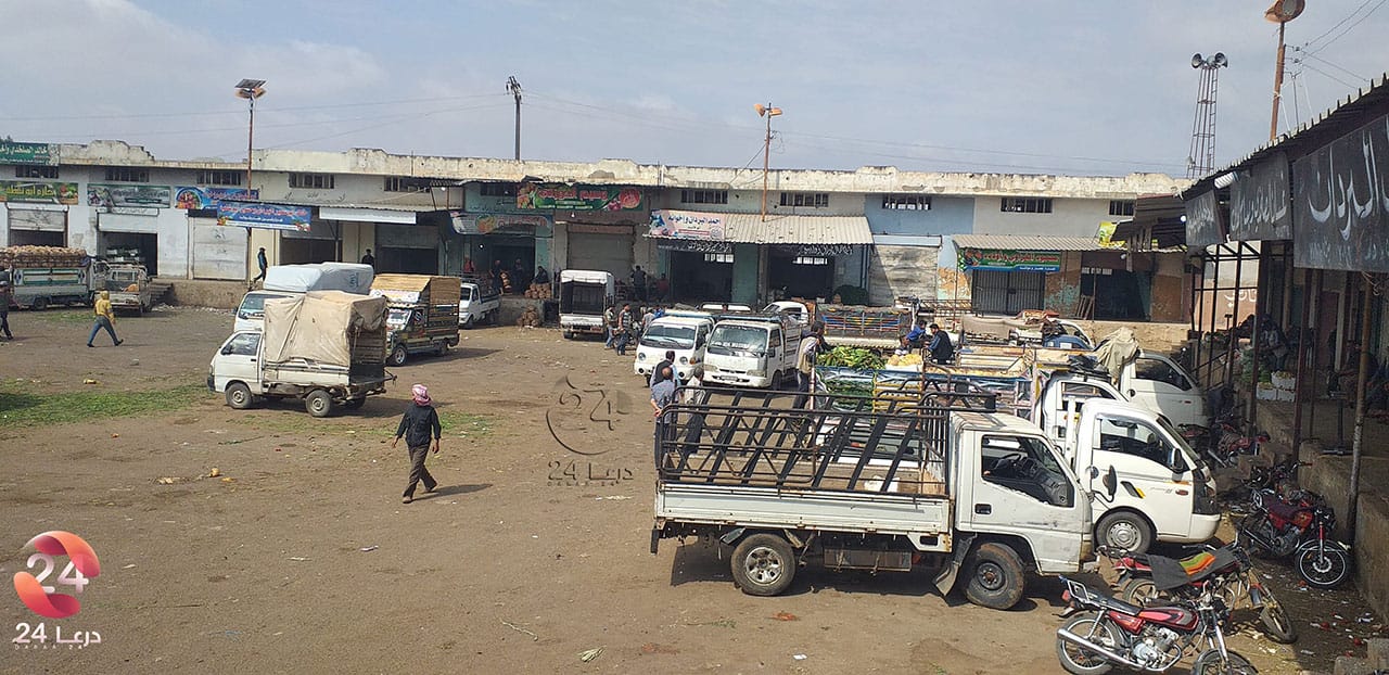 سوق الهال في مدينة طفس