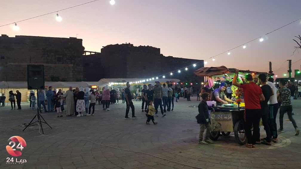 مهرجان تسوق في مدينة بصرى الشام