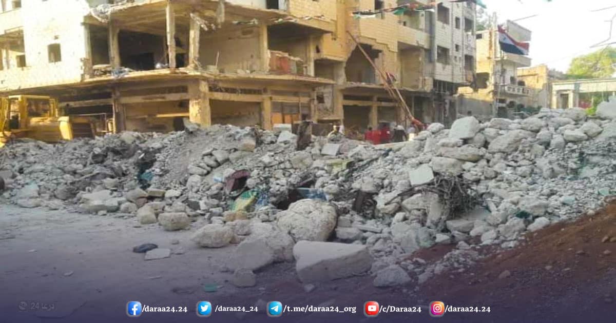 غياب مقومات الحياة في درعا البلد، بما في ذلك الخبز 47 اغلاق حاجز السرايا