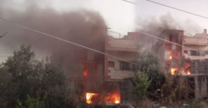 قتلى وإصابات وحرق بيوت جرّاء خلاف عشائري في مدينة طفس