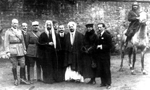 الشيخ اسماعيل الحريري مع الملك فيصل بن الشريف حسين