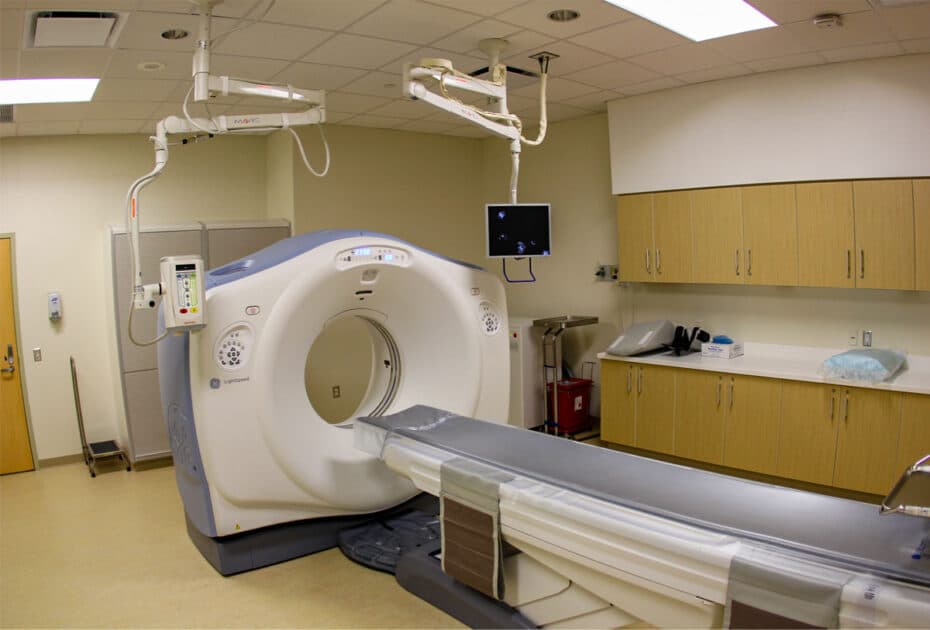 تصوير الطبقي المحوري في محافظة درعا معاناة دائمة 49 جهاز التصوير الطبقي المحوري