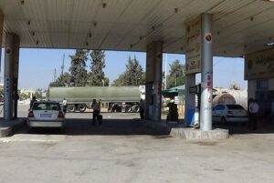 وصول ناقلة نفط إلى سوريا، فهل ينخفض سعر البنزين والمازوت؟