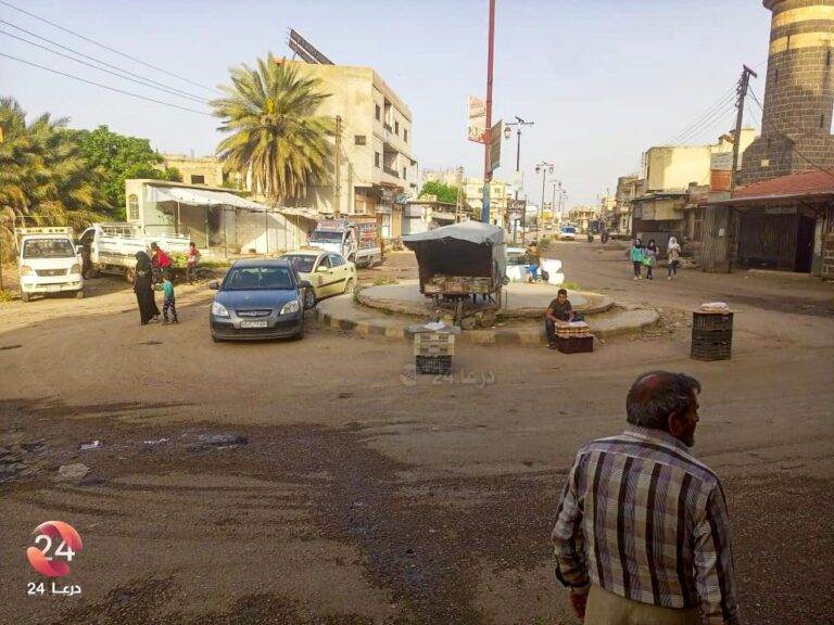 الساحة الرئيسية وسط مدينة طفس