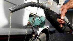 الحكومة ترفع أسعار البنزين والمازوت