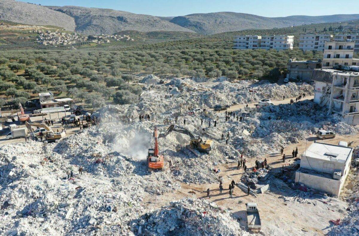 من آثار الدمار نتيجة الزلازل في منطقة شمال غربي سوريا