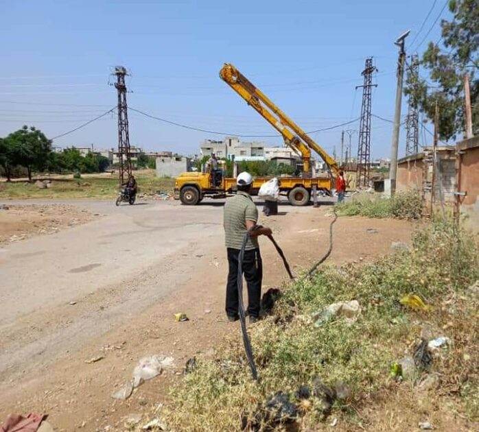 الأحوال الجوية الأخيرة تسهم في ازدياد سوء واقع التيار الكهربائي 47 من ورشات تصليح الكهرباء شرقي درعا