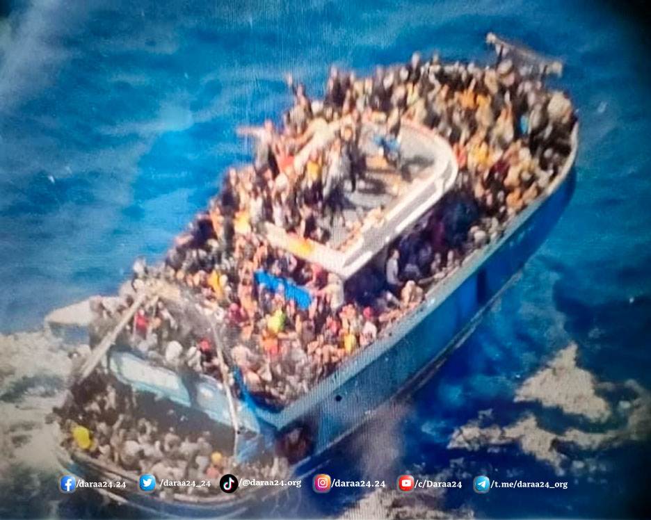 غرق مركب مهاجرين بالقرب من السواحل اليونانية
