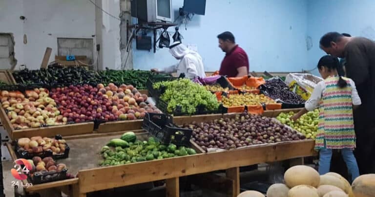 محل خضروات في مدينة بصرى الشام