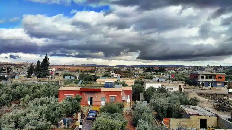 موثبين… المصعد إلى سهول القمح