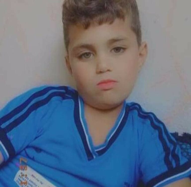 الطفل "محمد حيدر محمد جميل" من مدينة الحراك في الريف الشرقي من محافظة درعا.