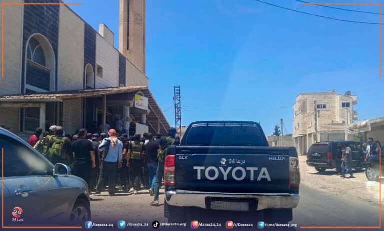 من أمام جامع مصعب بن عمير