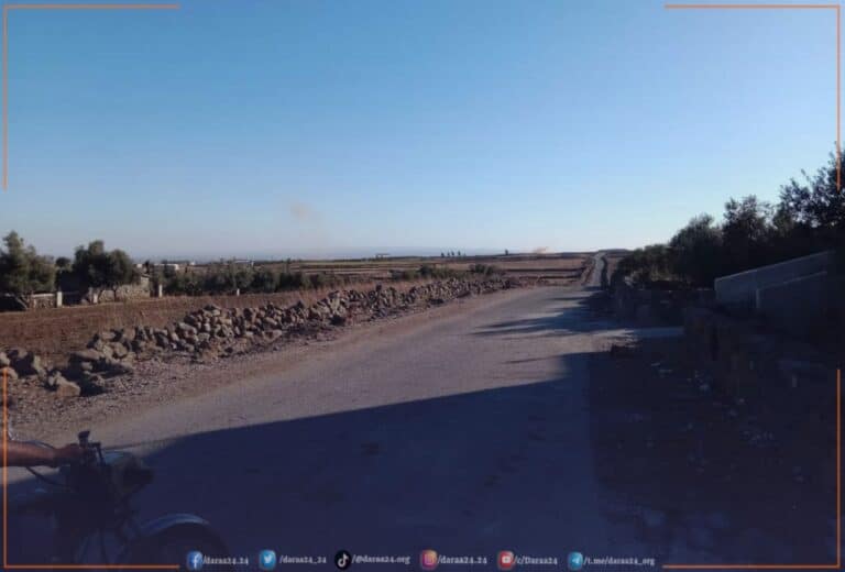 قصف مدفعي إسرائيلي يستهدف محيط قرية الرفيد في ريف محافظة القنيطرة