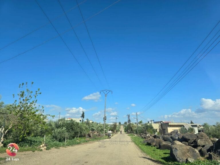 قرية معرية في منطقة حوض اليرموك بريف درعا الغربي
