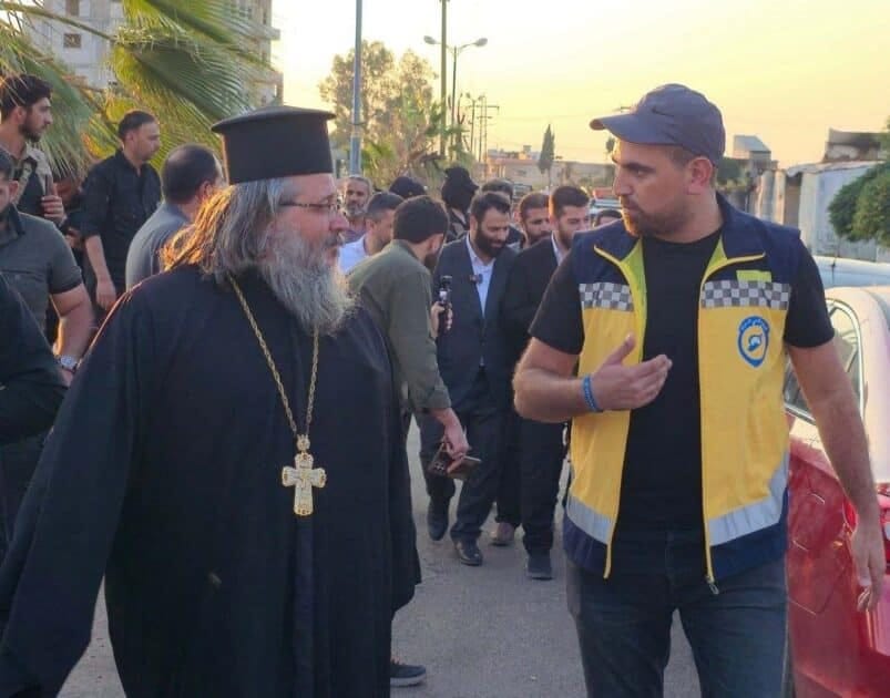 خروج عدد من العائلات من السويداء بإشراف الهلال الأحمر والدفاع المدني، ومن بين العائلات التي خرجت عائلات مسيحية3