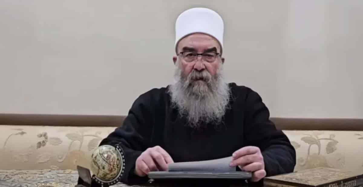 حكمت الهجري الرئيس الروحي لطائفة الموحدين الدروز