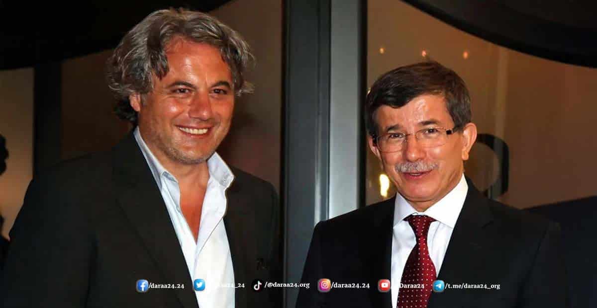 مناف طلاس مع داوود أوغلو وزير الخارجية التركي الأسبق