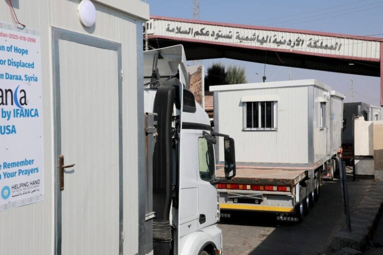 قافلة أردنية إلى السويداء ومراكز الإيواء في درعا