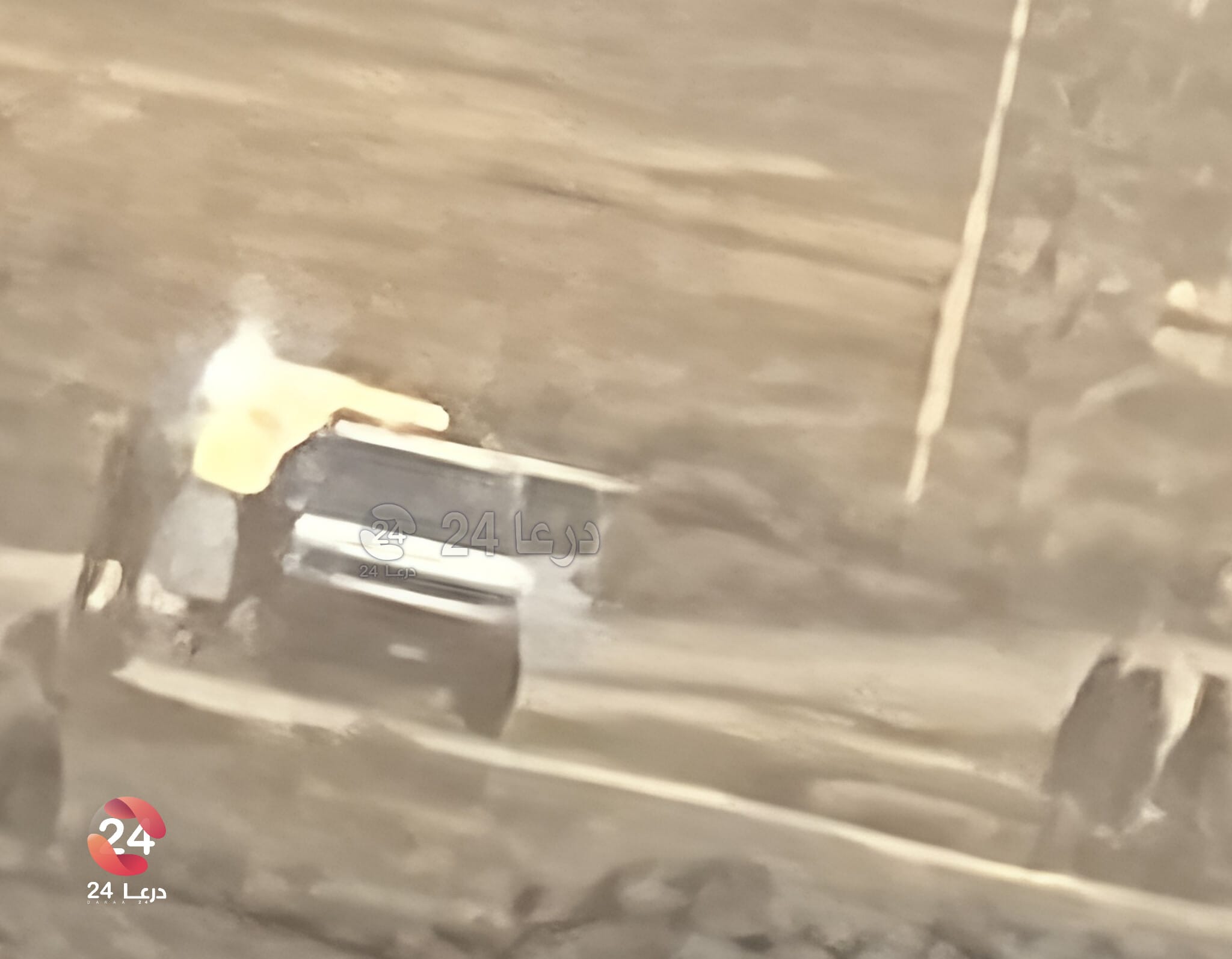 شاهد بالفيديو | انسحاب سيارة الاحتلال الإسرائيلي بعد نصب حاجز مؤقت في زبيدة الغربية 1 سيارة الاحتلال في زبيدة الغربية