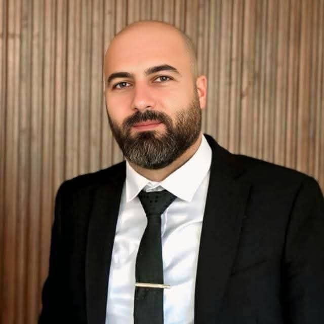 الناشط الإعلامي مرهف الشاعر من السويداء