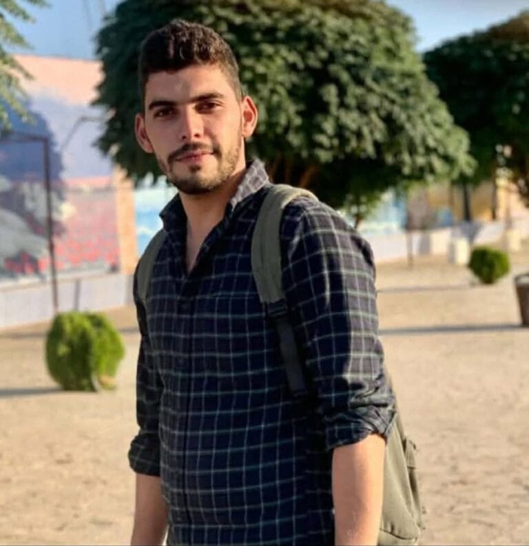 العثور على جثة شاب داخل قبو قرب منزله في بصرى الشام