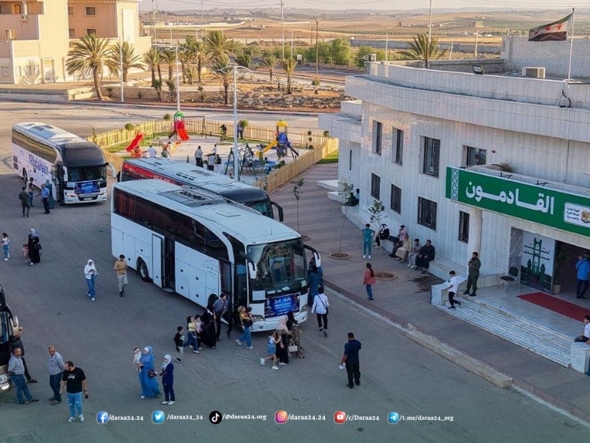 عودة 62 عائلة سورية مهجّرة من الأردن عبر معبر نصيب الحدودي