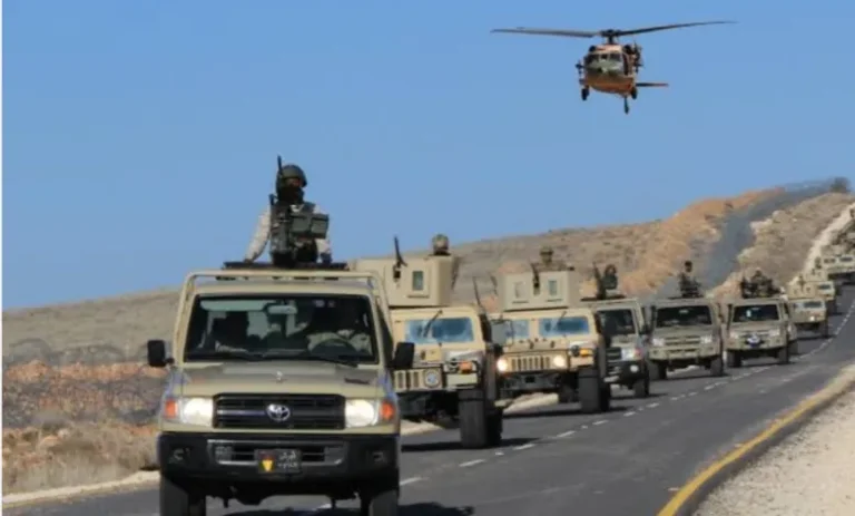 الجيش الأردني على الحدود مع سوريا