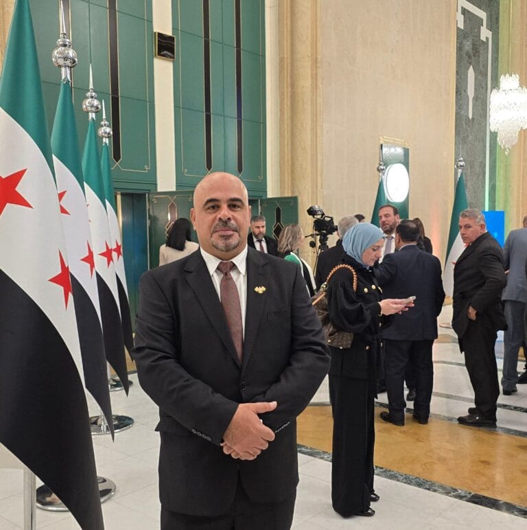 إصابة مواطن في مدينة بصرى الشام شرقي درعا 6 المواطن عبد الحميد الدوس في مدينة بصرى الشام