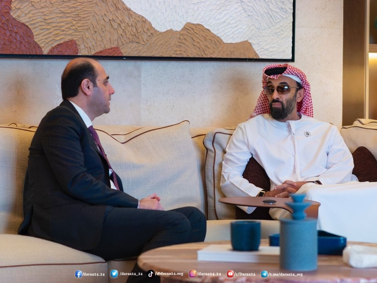 لقاء بين طحنون بن زايد وحازم الشرع