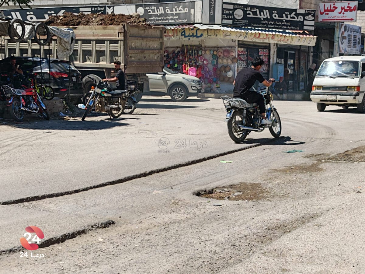 أعمال صيانة في طريق تُسبب حوادث